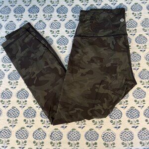 lululemon 25" Inseam High-Rise Leggings | Green Camo | Size 8